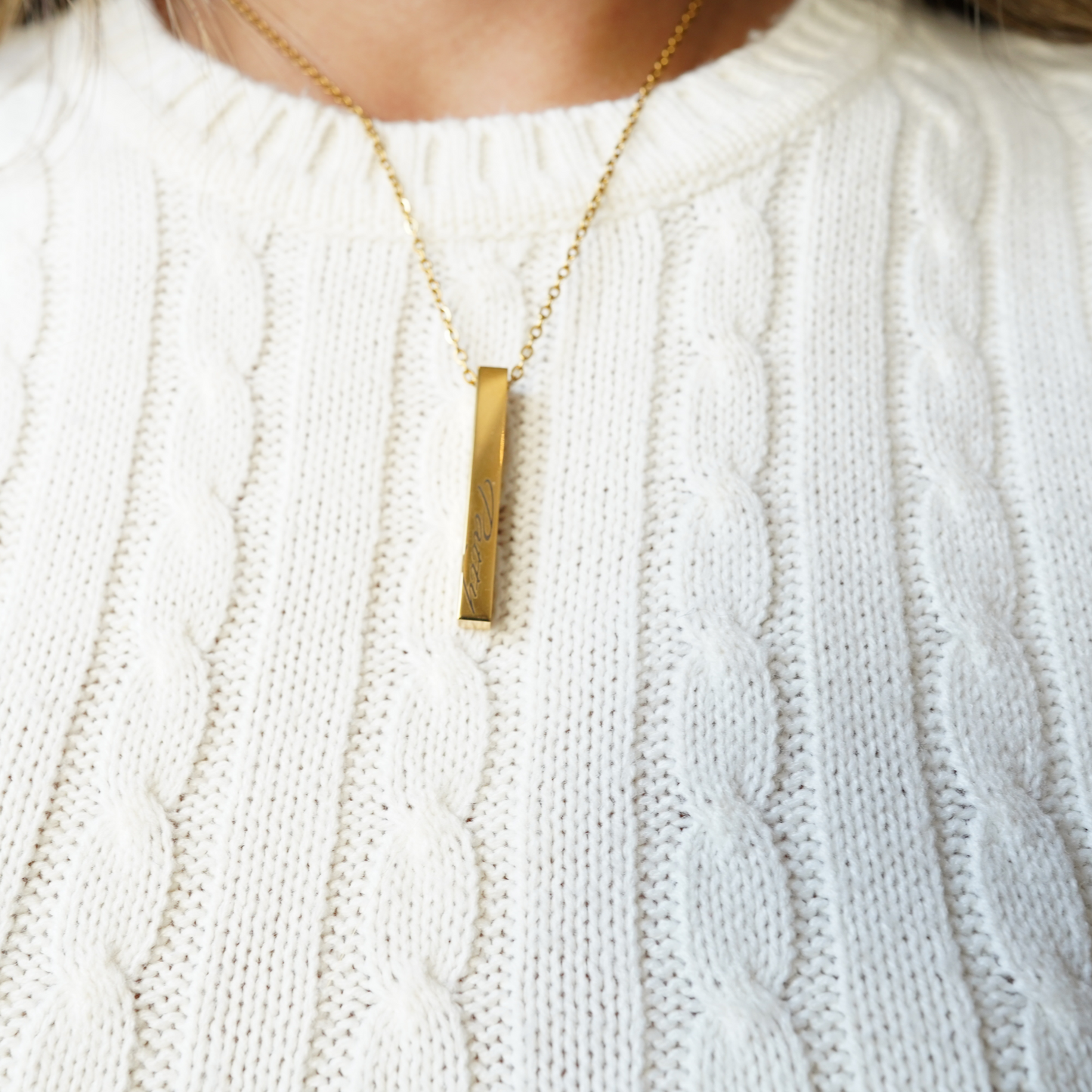 Personalized (40mm x5mm) 18K 3D-Gold Vermeil Bar Necklace