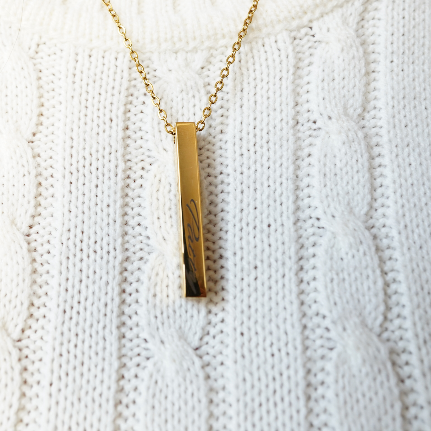 Personalized (40mm x5mm) 18K 3D-Gold Vermeil Bar Necklace