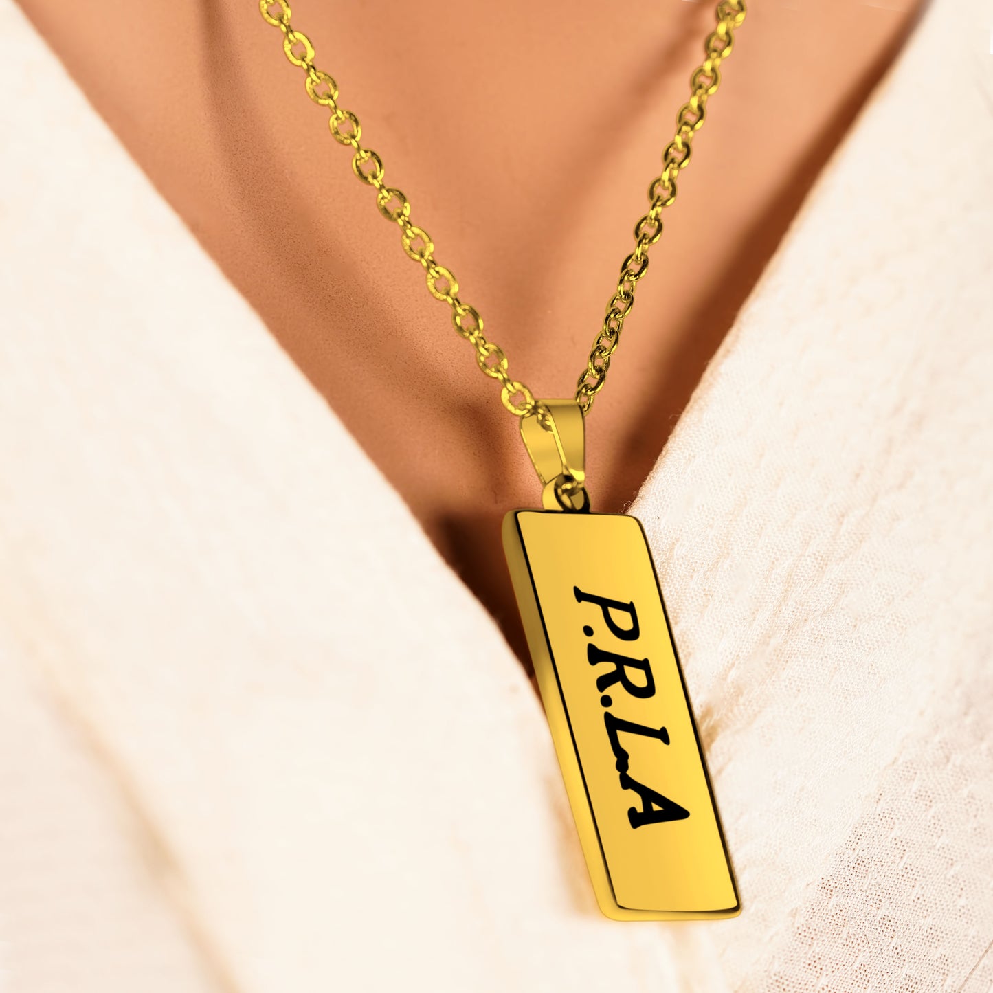 Personalized (11.5mm x 29mm) 18K Gold Vermeil Bar Pendant Necklace (17.5")