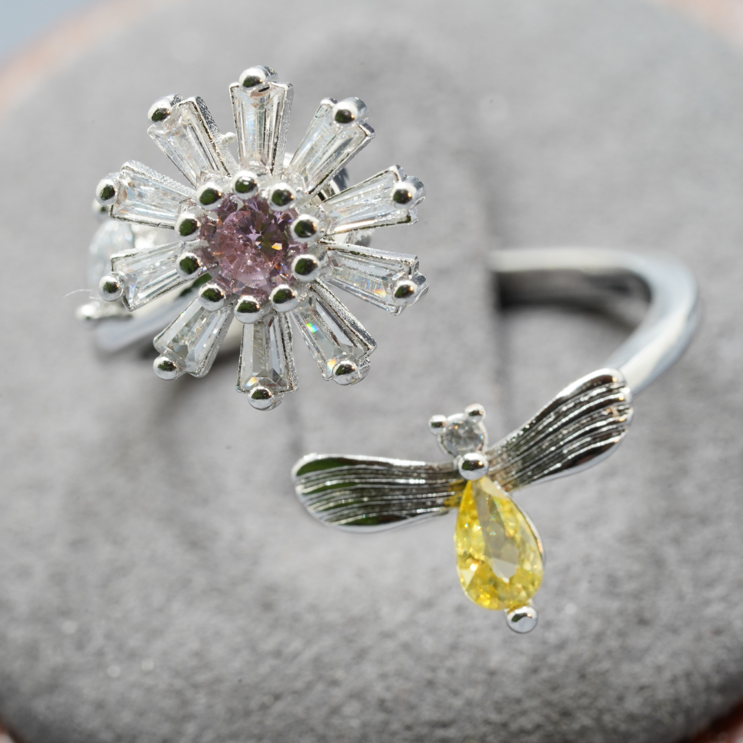 To My Daughter Yellow Bee Bum Fidget Spinner Ring