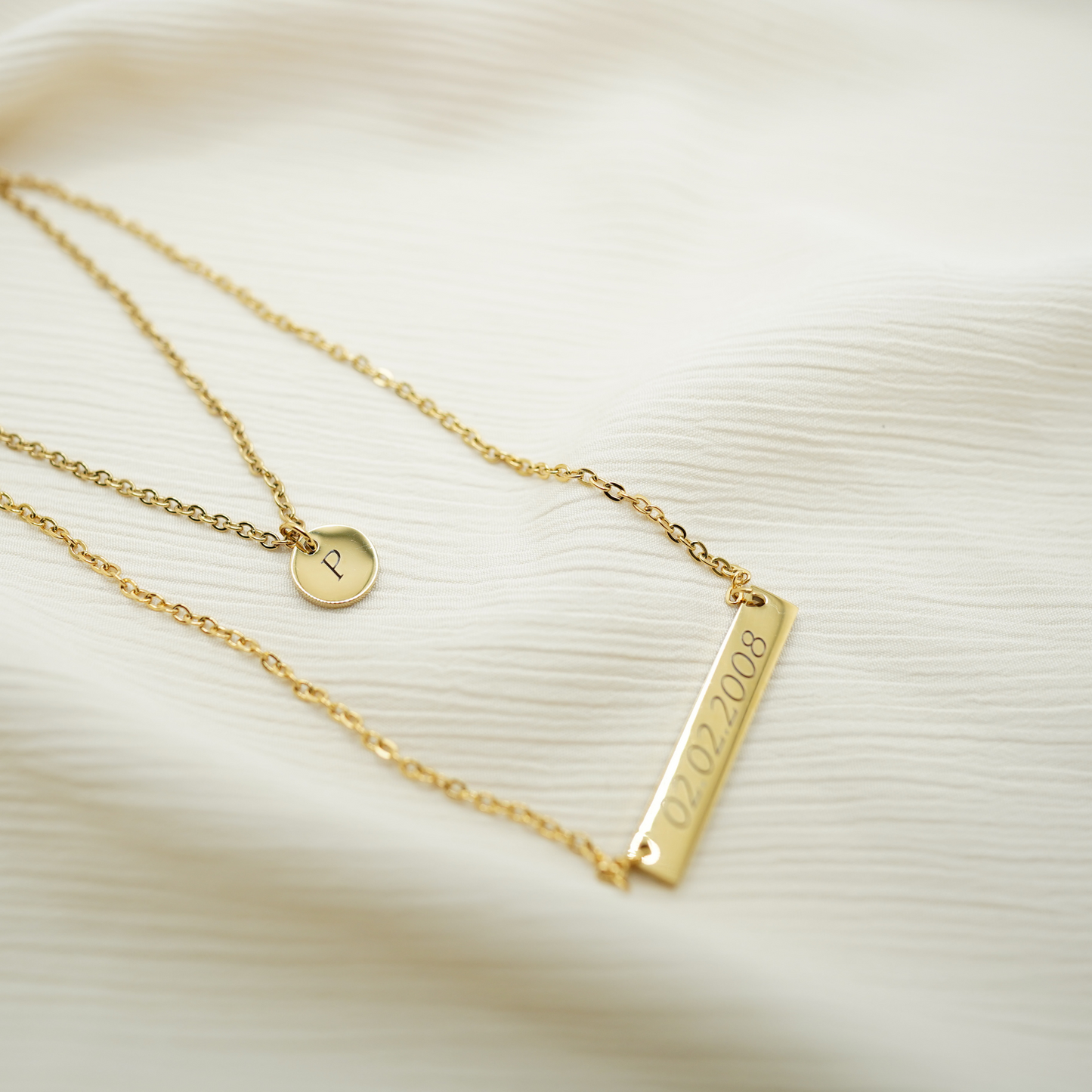 Personalized (35mm x6mm Pendant w/circle charm) 18K Gold Vermeil Pendant Necklace